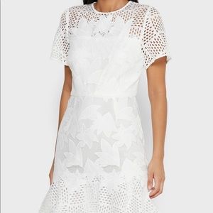 Reiss Damara size 6 white appliqué cocktail dress